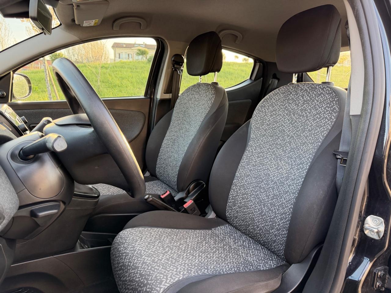 Lancia Ypsilon 1.0 FireFly 5 porte S&S Hybrid Alberta Ferretti