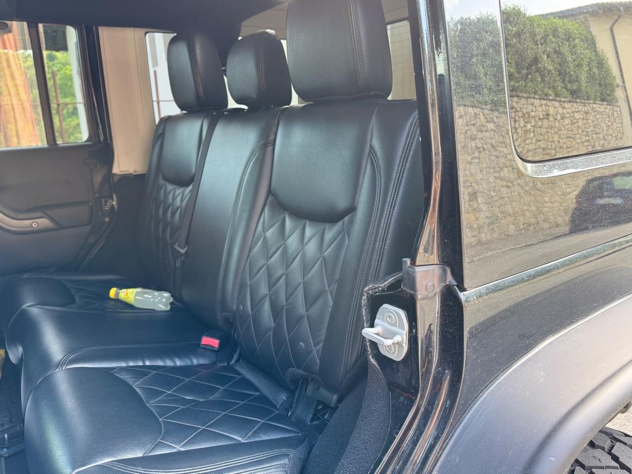 Jeep Wrangler Unlimited 2.8 CRD DPF Rubicon Auto