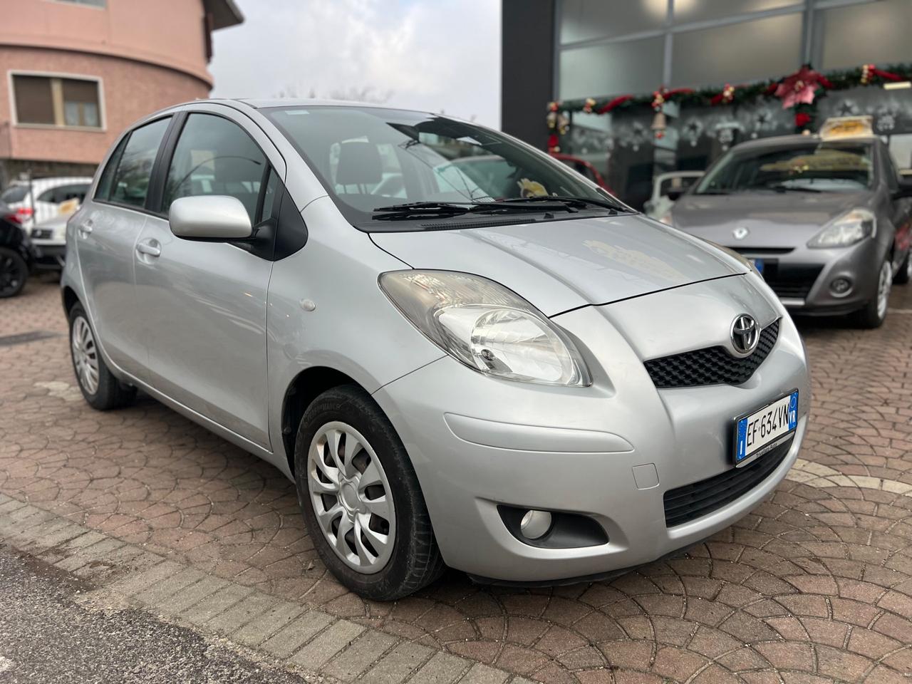 Toyota Yaris 1.0 benz - Garanzia 12 Mesi