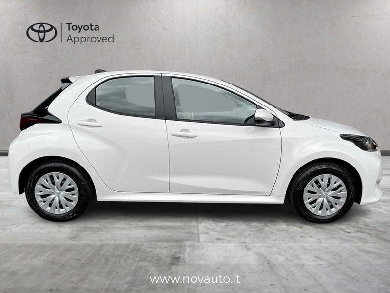 Toyota Yaris Hybrid 115