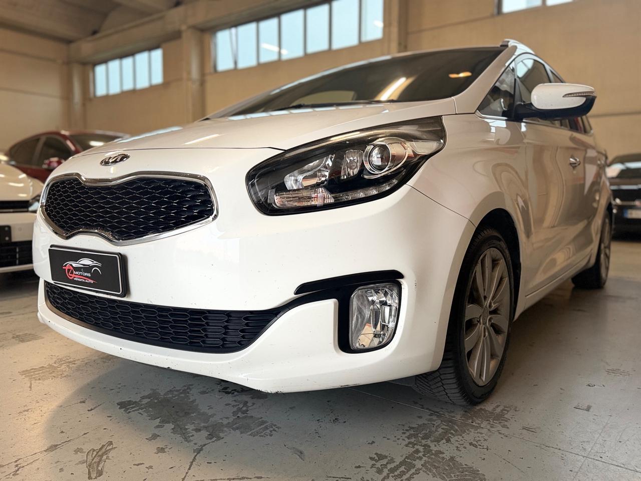 Kia Carens 1.7 CRDi 115 CV Class 7 POSTI NEOPATENTATI