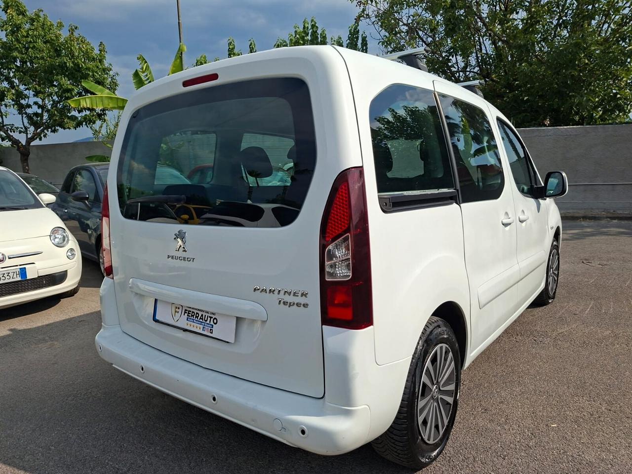 Peugeot Partner Tepee Mix BlueHDi 120 S&S Active