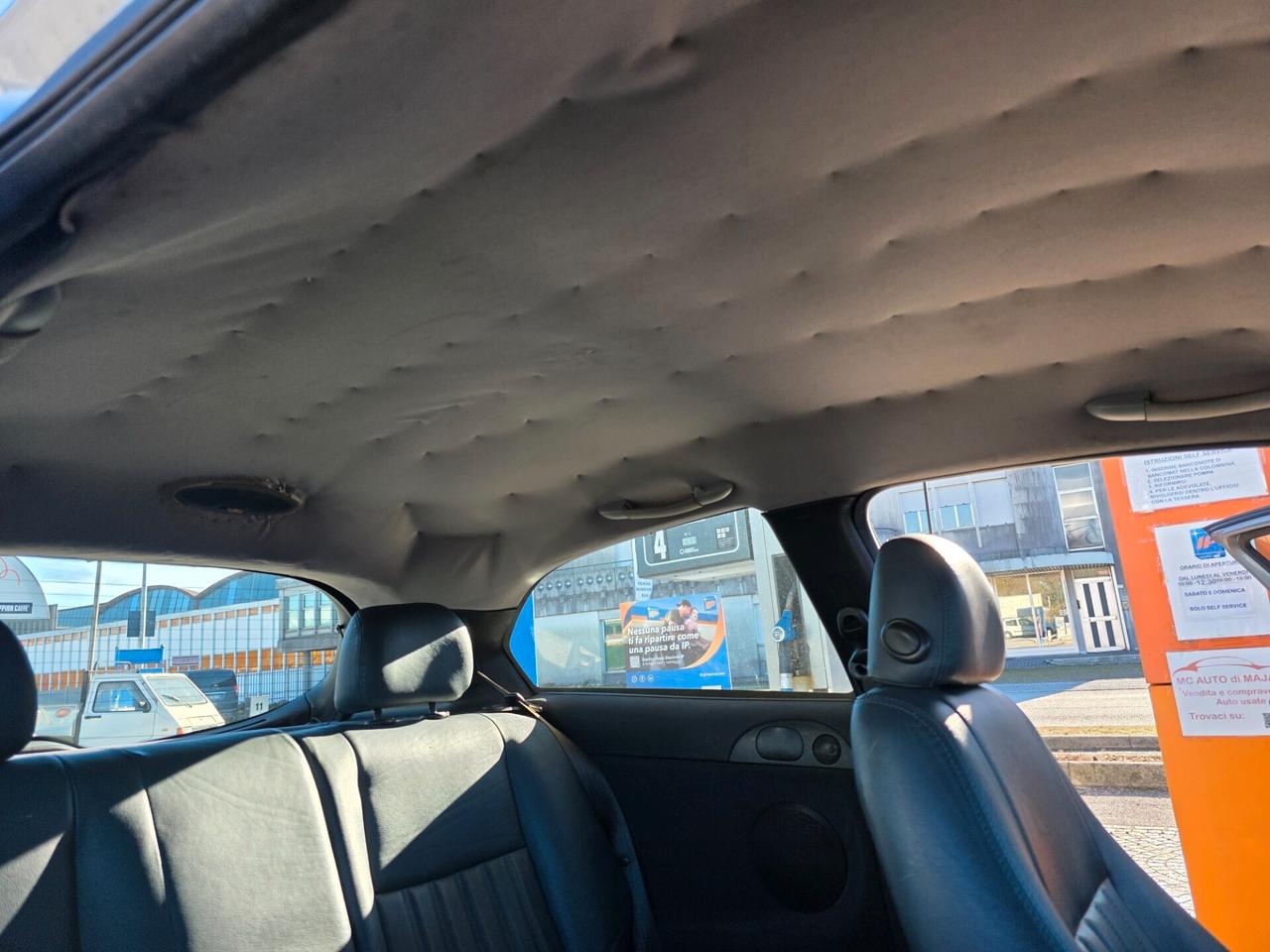 Alfa Romeo 147 1.9 JTD (115 CV) cat 3p. Distinctive