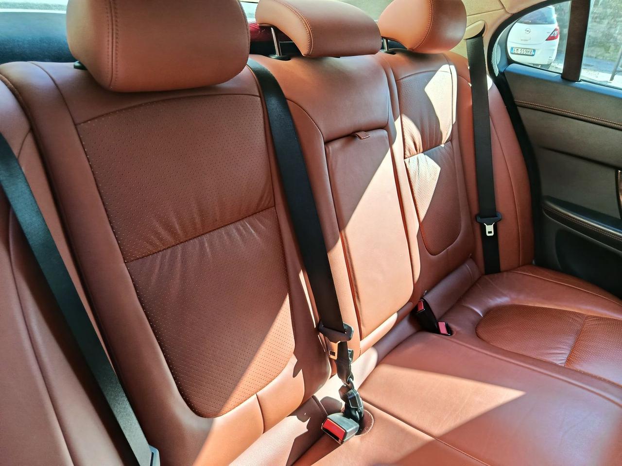 Jaguar XF Portfolio 3.0 D S #7681