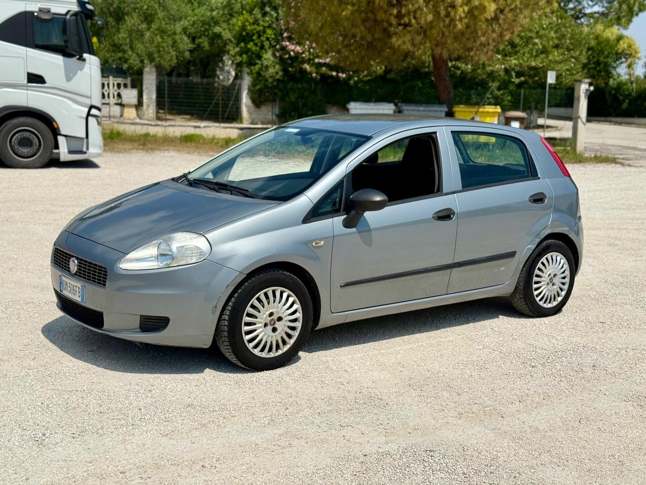 Fiat Grande Punto 1.2 Benzina NEOPATENTATI