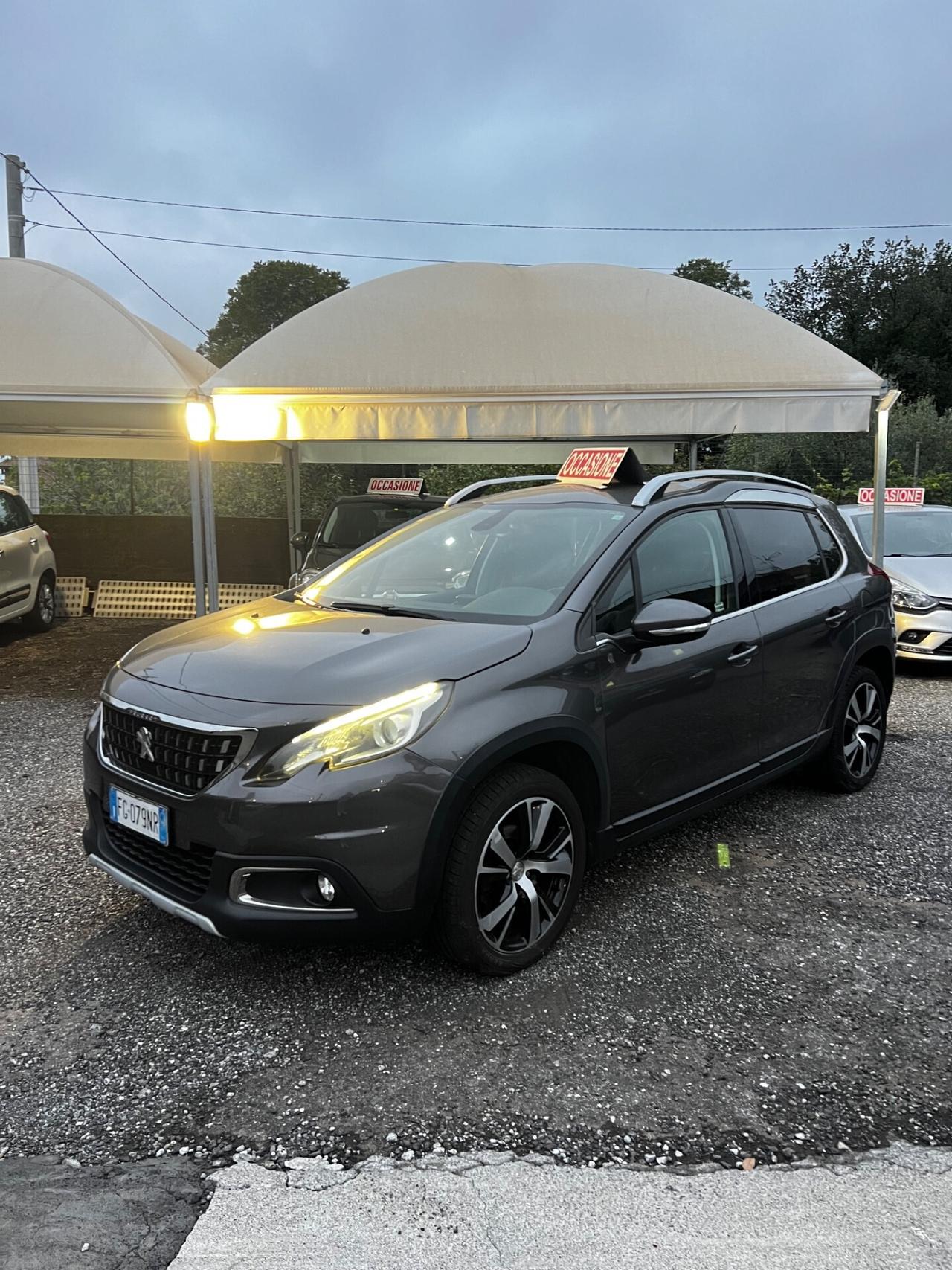 Peugeot 2008 BlueHDi 100 GT Line neopatentati