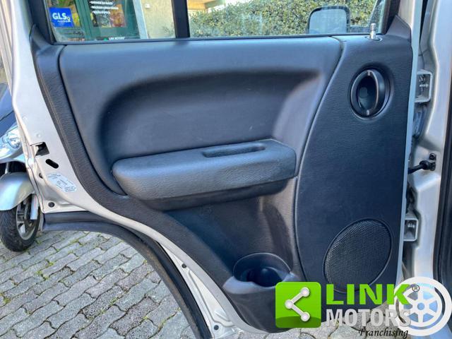 JEEP Cherokee 2.8 CRD Sport