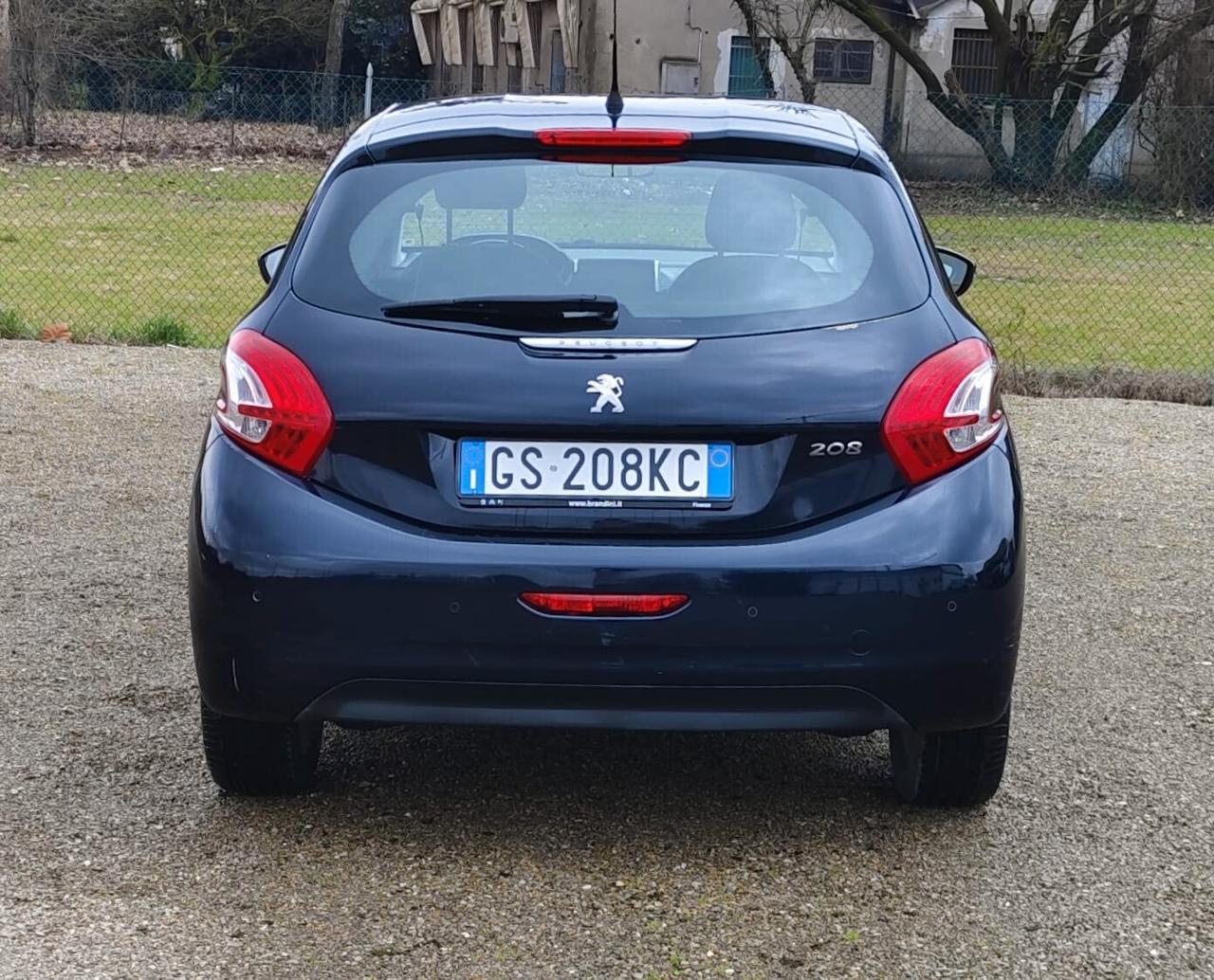 Peugeot 208 1.2 VTi 82 CV 5 porte Allure