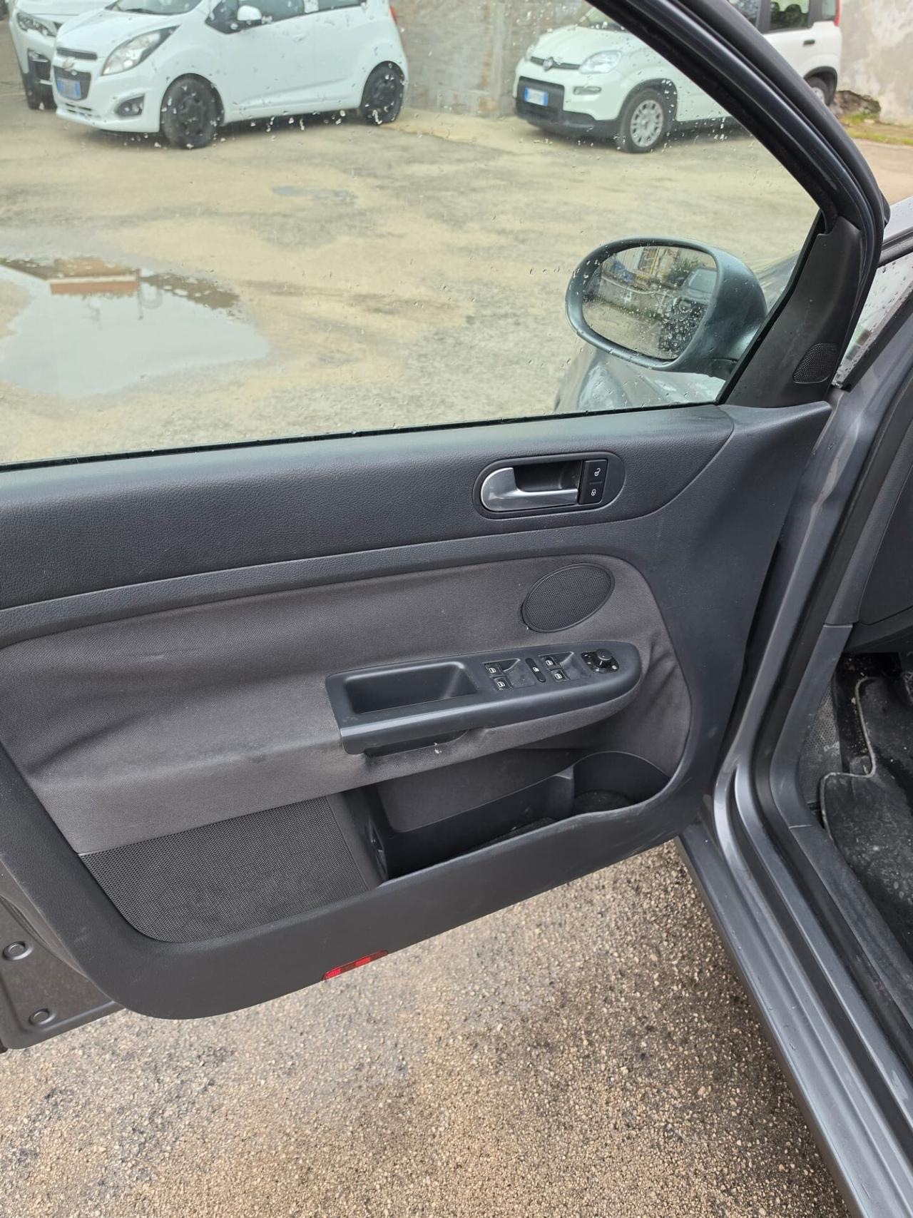 Volkswagen Golf Plus 1.9 TDI DPF Sportline