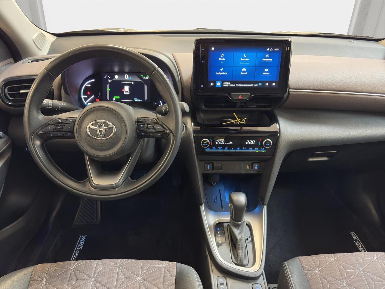 Toyota Yaris Cross 1.5h Lounge fwd 116cv e-cvt