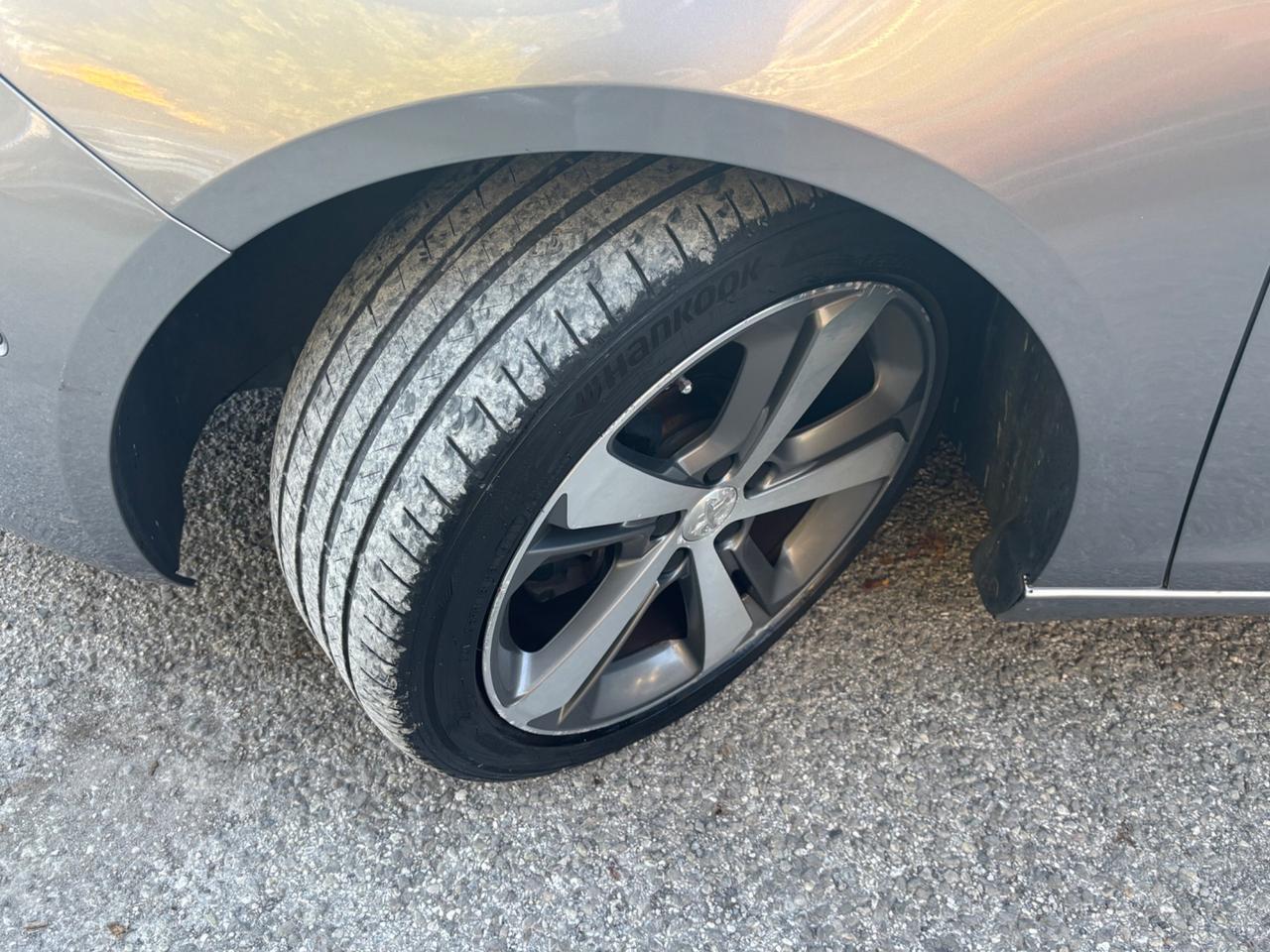 Peugeot 308 1.6 HDi 115 CV 5 porte Allure