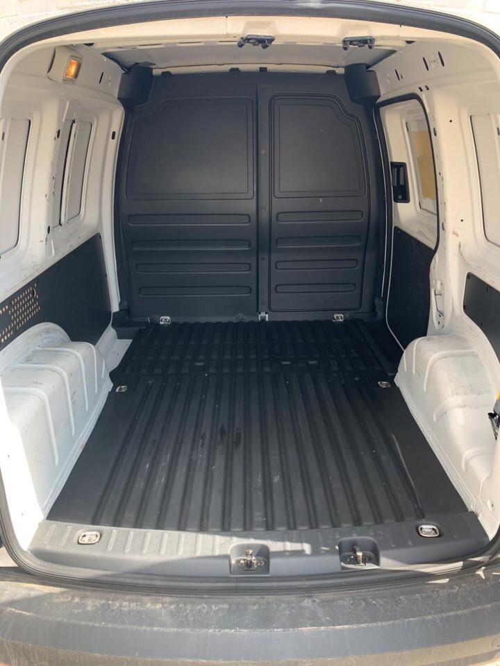 Volkswagen Caddy 2.0cc 102 CV DSG iva inclusa