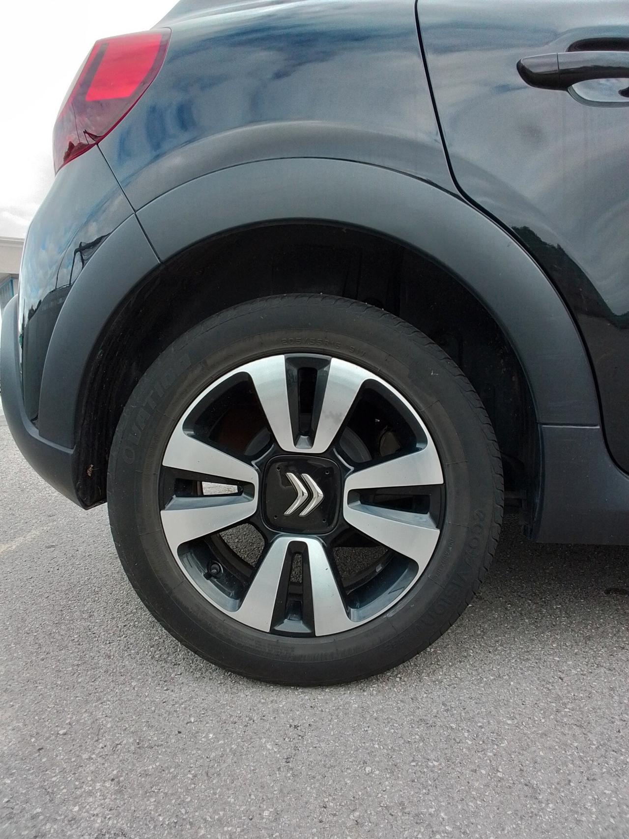 Citroen C3 PureTech 83 S&S Shine