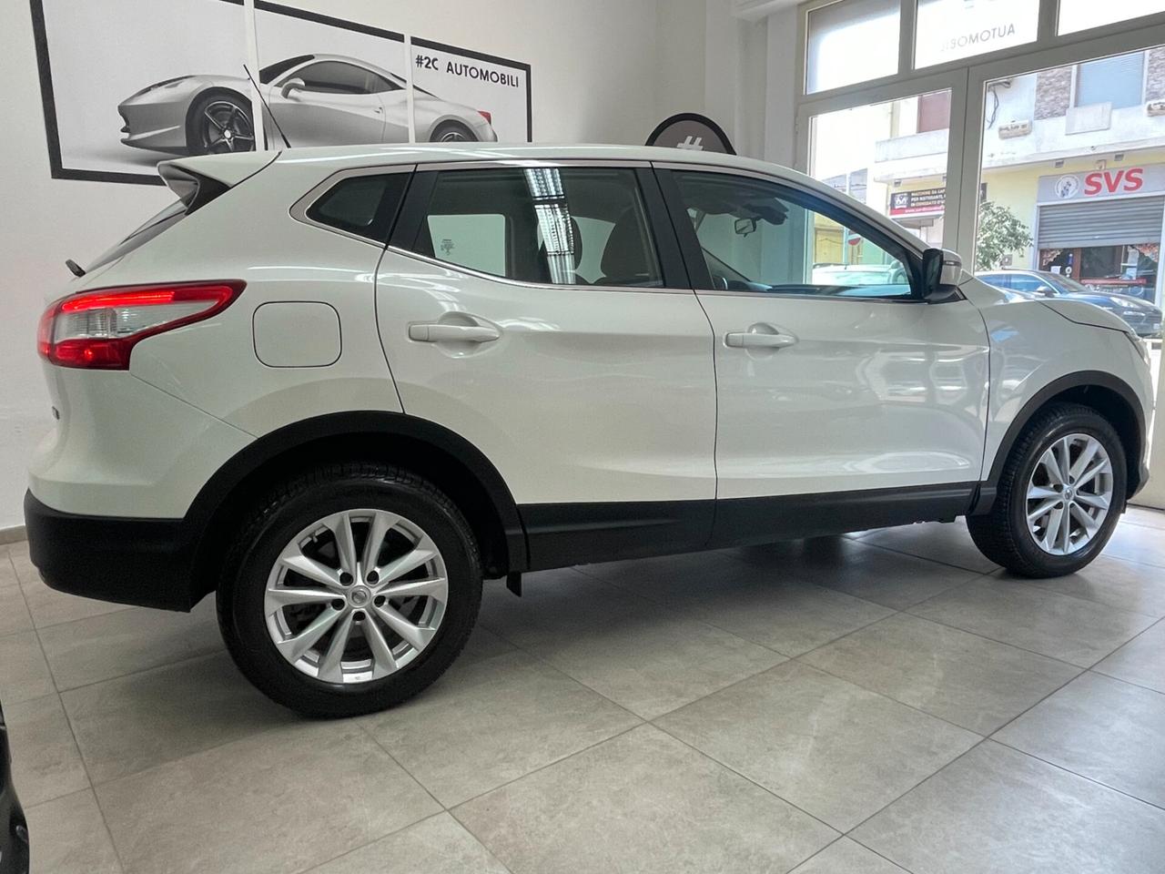 Nissan Qashqai / 1.5 cc 110cv / Diesel