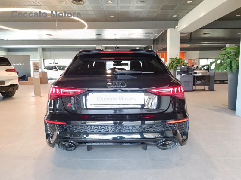Audi RS3 2.0 TFSI quattro S tronic