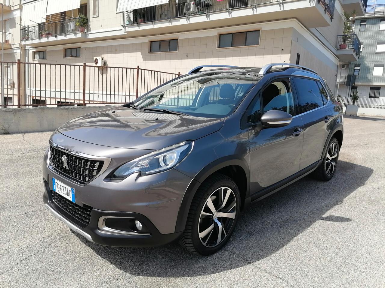 Peugeot 2008 1.6 BlueHDi 120 ALLURE 2017