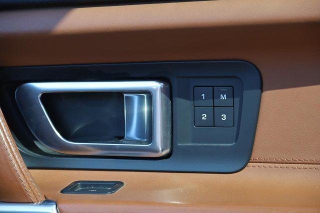 LAND ROVER Discovery Sport 2.0 TD4 180 CV HSE Luxury