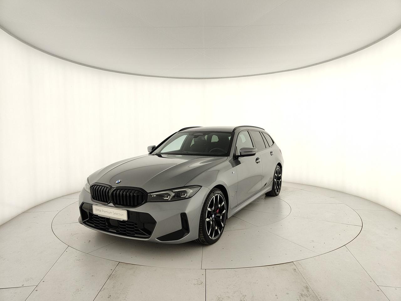 BMW 320d Touring mhev 48V xdrive MSport auto