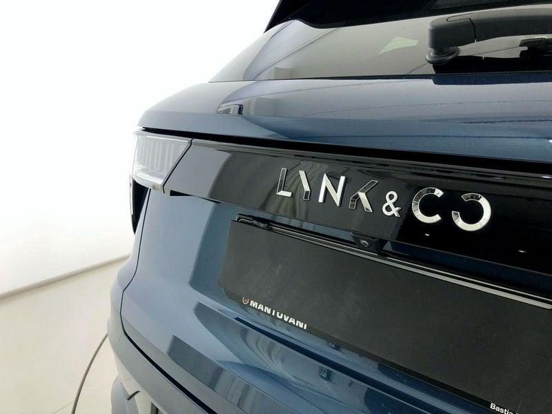 Lynk & Co 01 PHEV