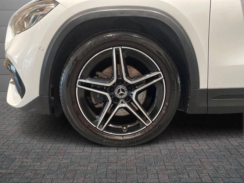 Mercedes-Benz GLA 200 d Premium auto