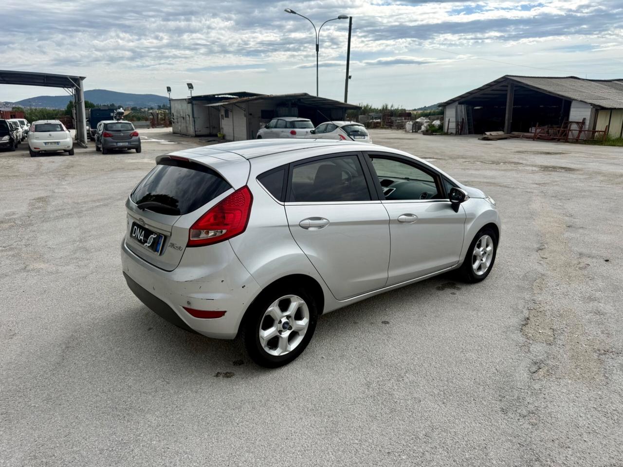 Ford Fiesta Diesel titanium 1.4 TDCi NEOPATENTATI