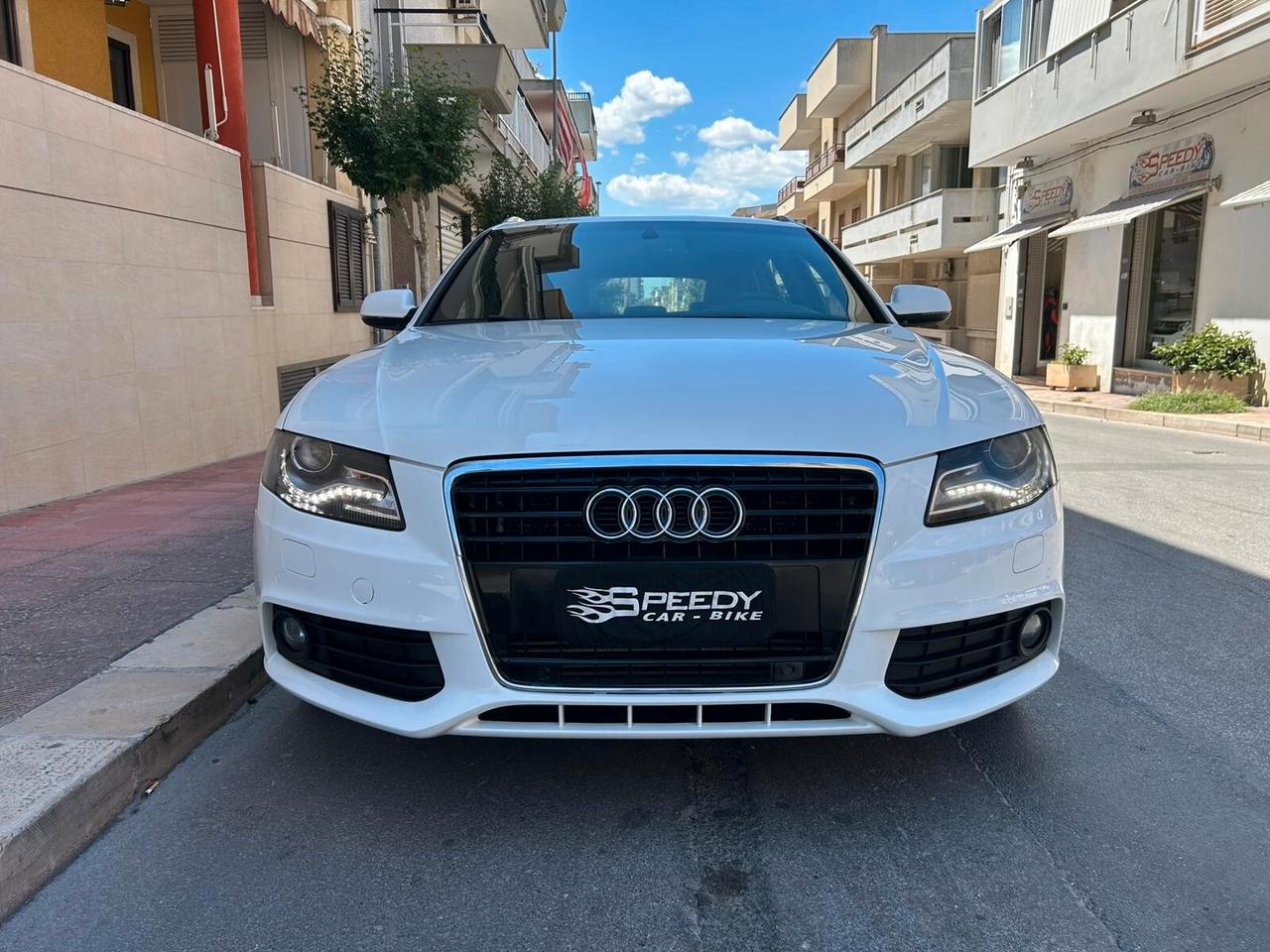 Audi A4 2.7 V6 TDI 2010 'S-Line'