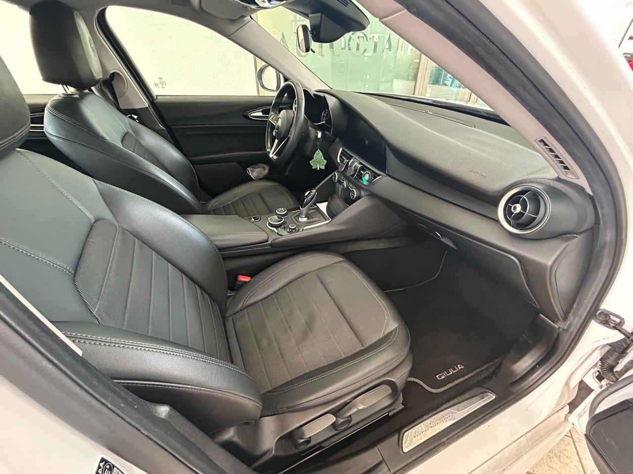 ALFA ROMEO GIULIA 2.2 Turbodiesel 150 CV AT8 SUPER