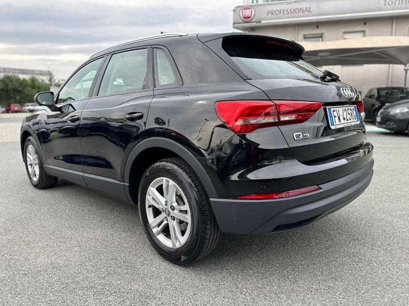 Audi Q3 35 TDI S tronic Business