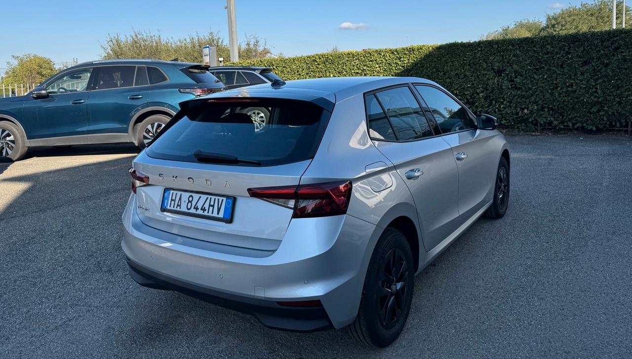 Skoda Fabia Fabia 1.0 Young / NO VINCOLI