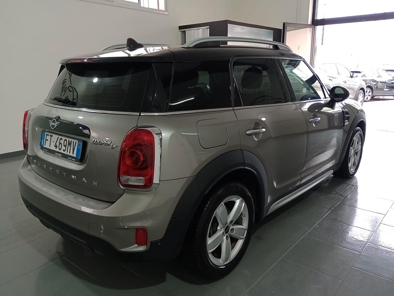 Mini Cooper D Countryman 2.0 Business Automatica