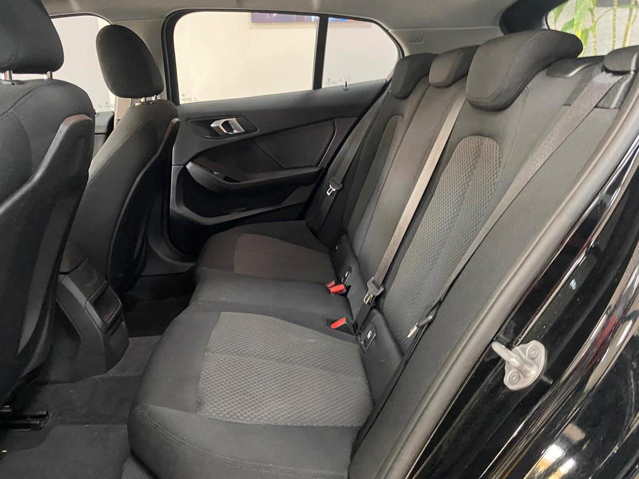 Bmw 116 116i 5p. Business Advantage