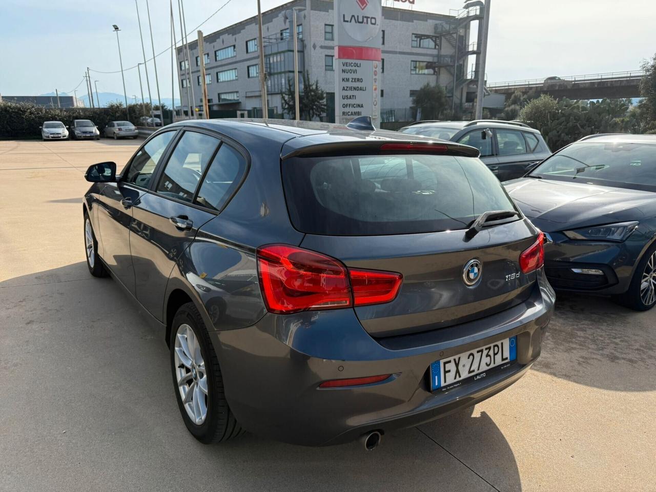 Bmw 118 118d 5p. Business