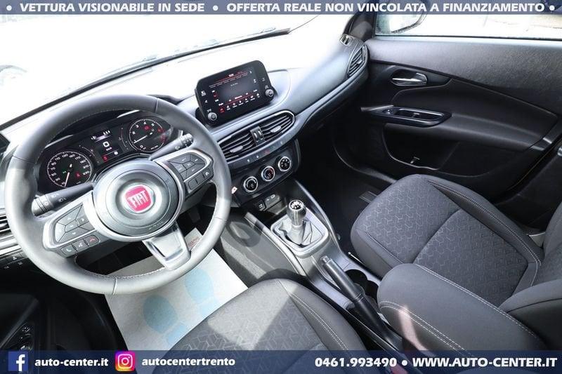 FIAT Tipo Cross 1.0 100cv City Cross Hatchback