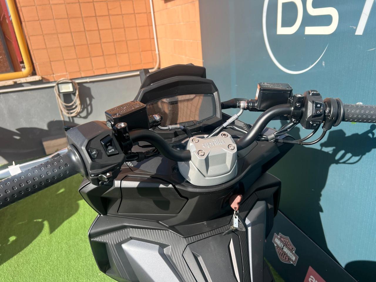 Aprilia SR GT 125 Abs