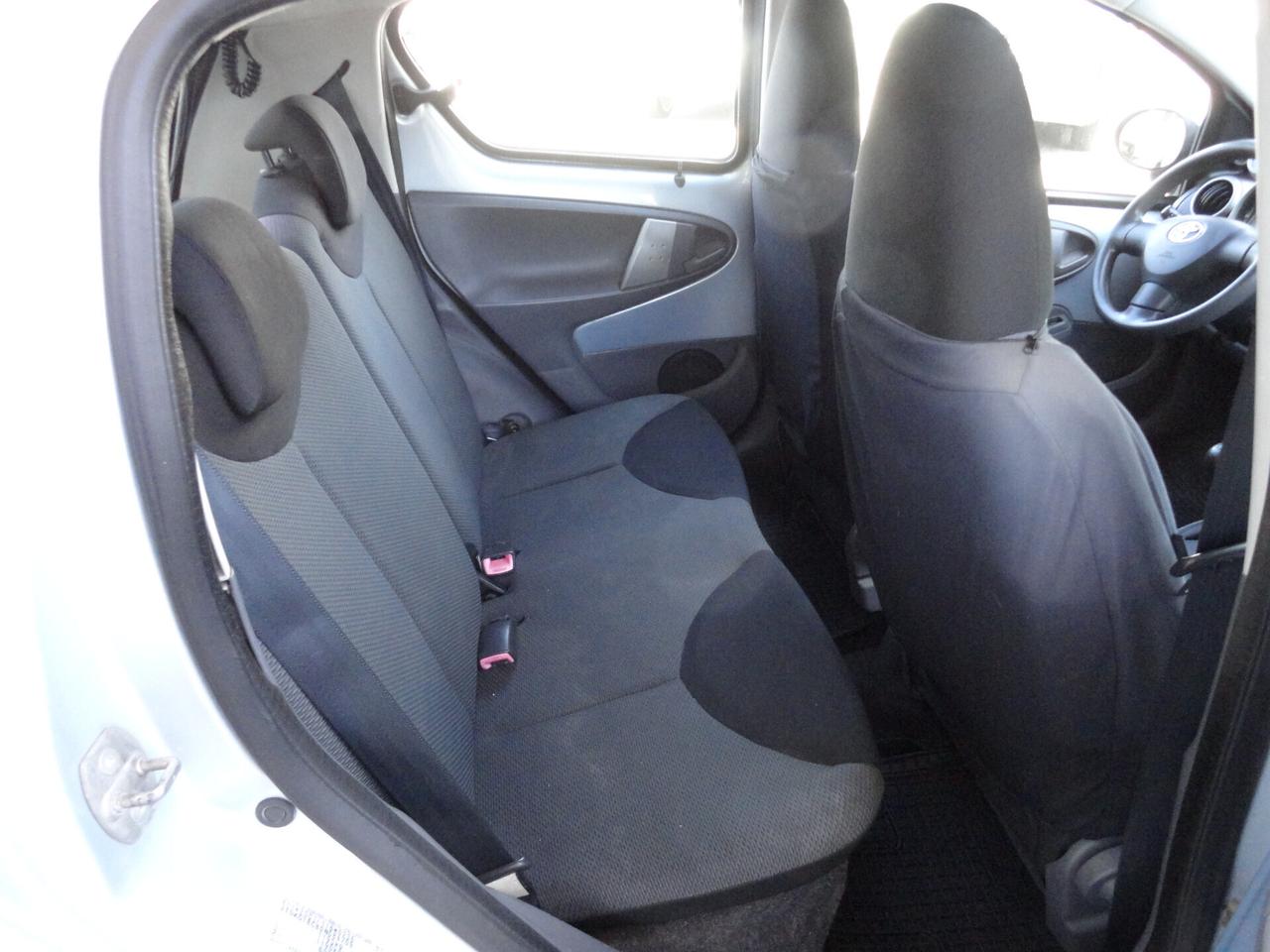 Toyota Aygo 1.0 12V VVT-i 5 porte