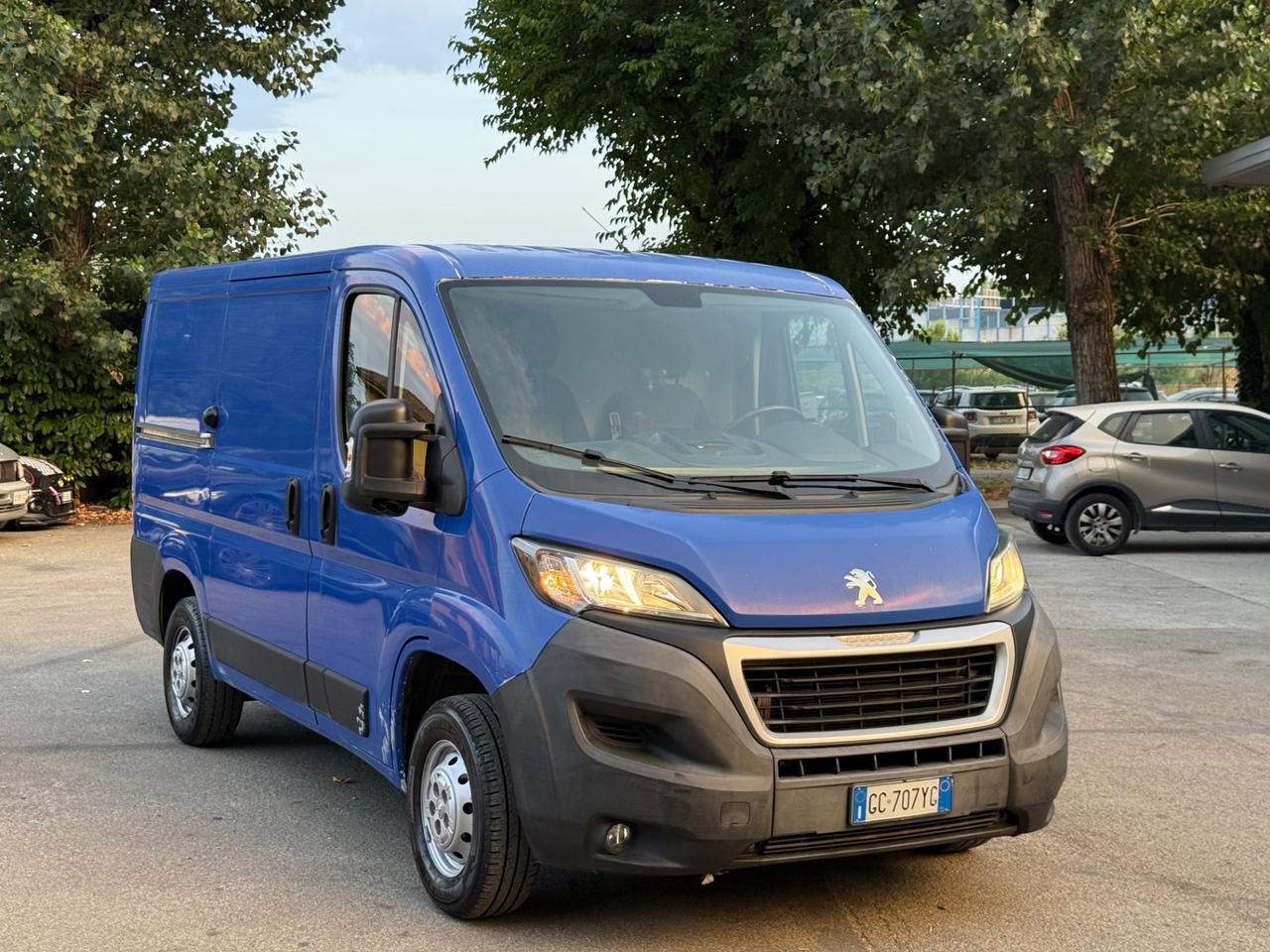 Peugeot Boxer 330 2.2 BlueHDi 120 S&S PC-TN Furgone