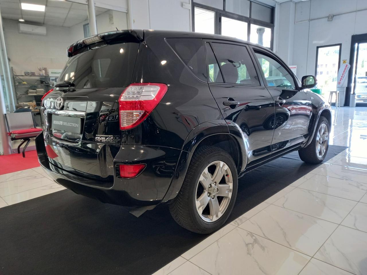 Toyota RAV 4 RAV4 Crossover 2.2 D-Cat A/T 150 CV Luxury