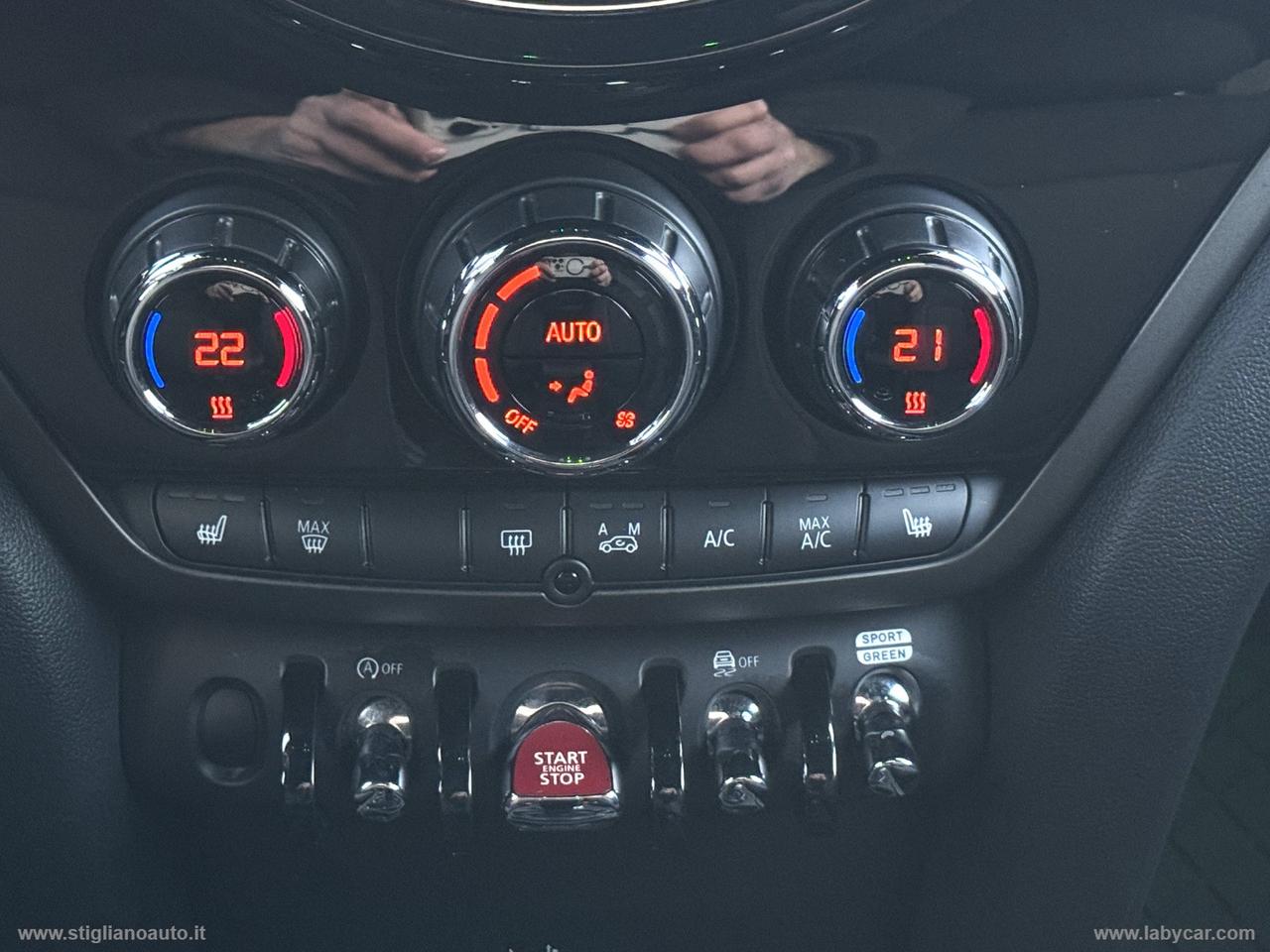 MINI Mini Cooper D Essential Countryman