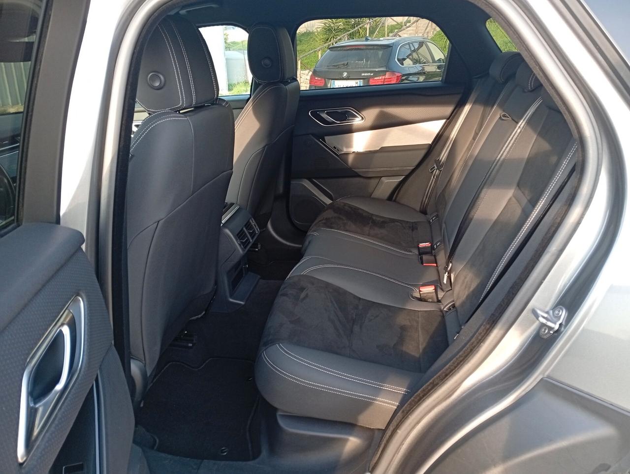 Land Rover Range Velar 2.0D I4 240 CV R-Dynamic HSE