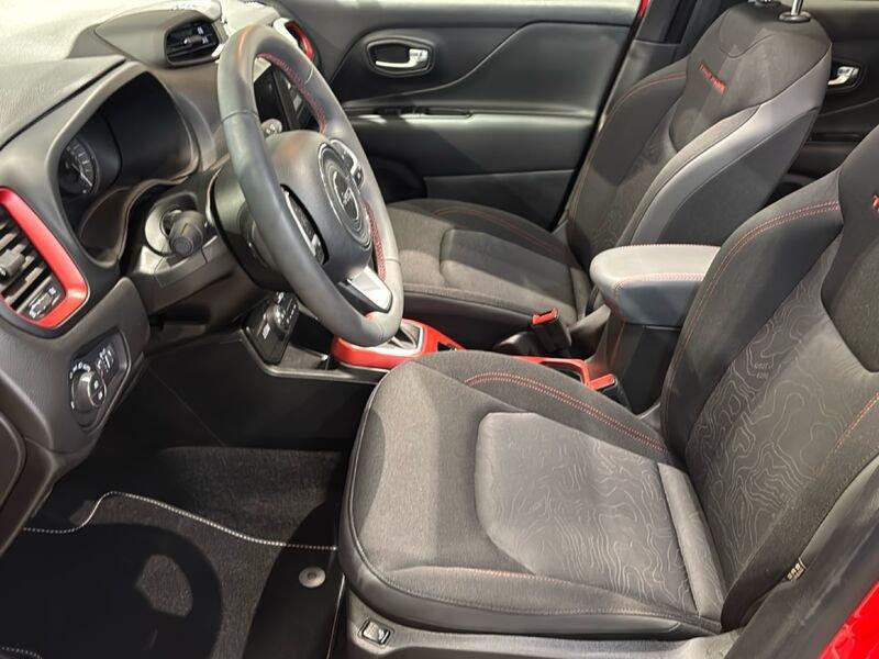 Jeep Renegade 4xe 1.3 T4 PHEV 240cv Trailhawk 4xe Auto