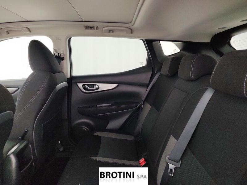 Nissan Qashqai 1.2 DIG-T 115 N-Connecta