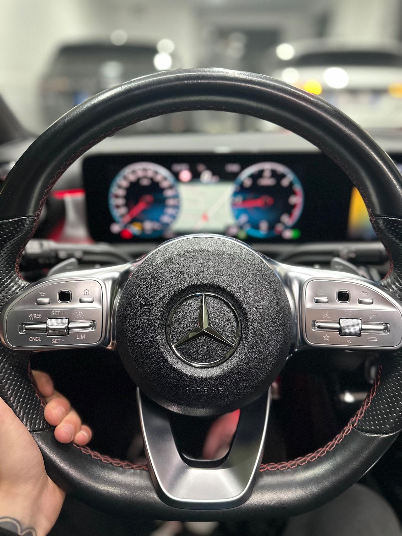 Mercedes-benz A 2.0 116cv PREMIUM AMG