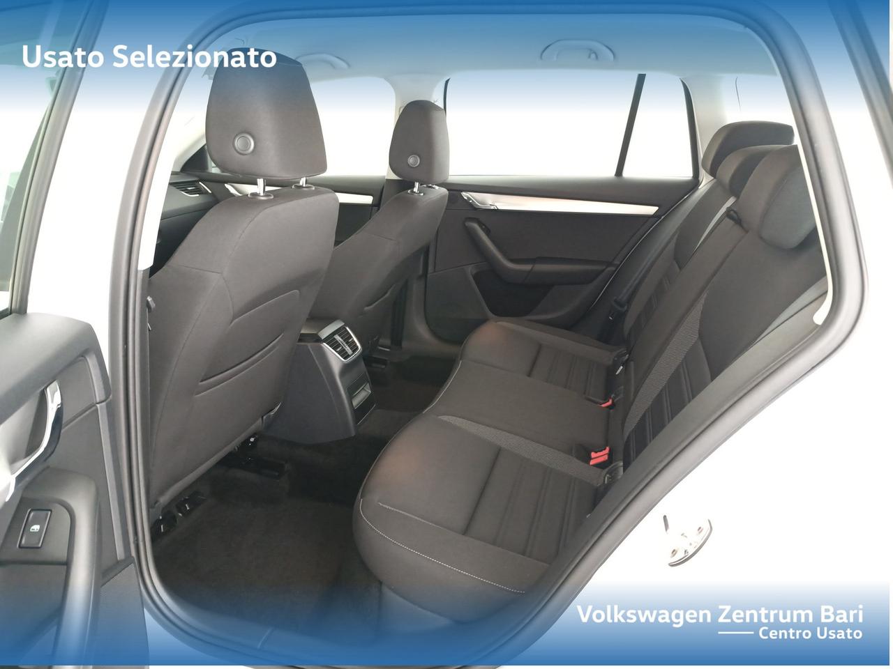 Skoda Octavia wagon 1.6 tdi ambition 115cv