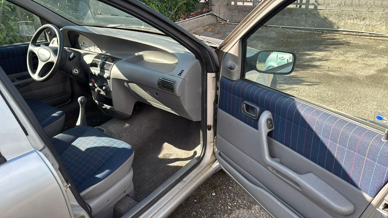 Fiat Punto 55 cat 5 porte SX