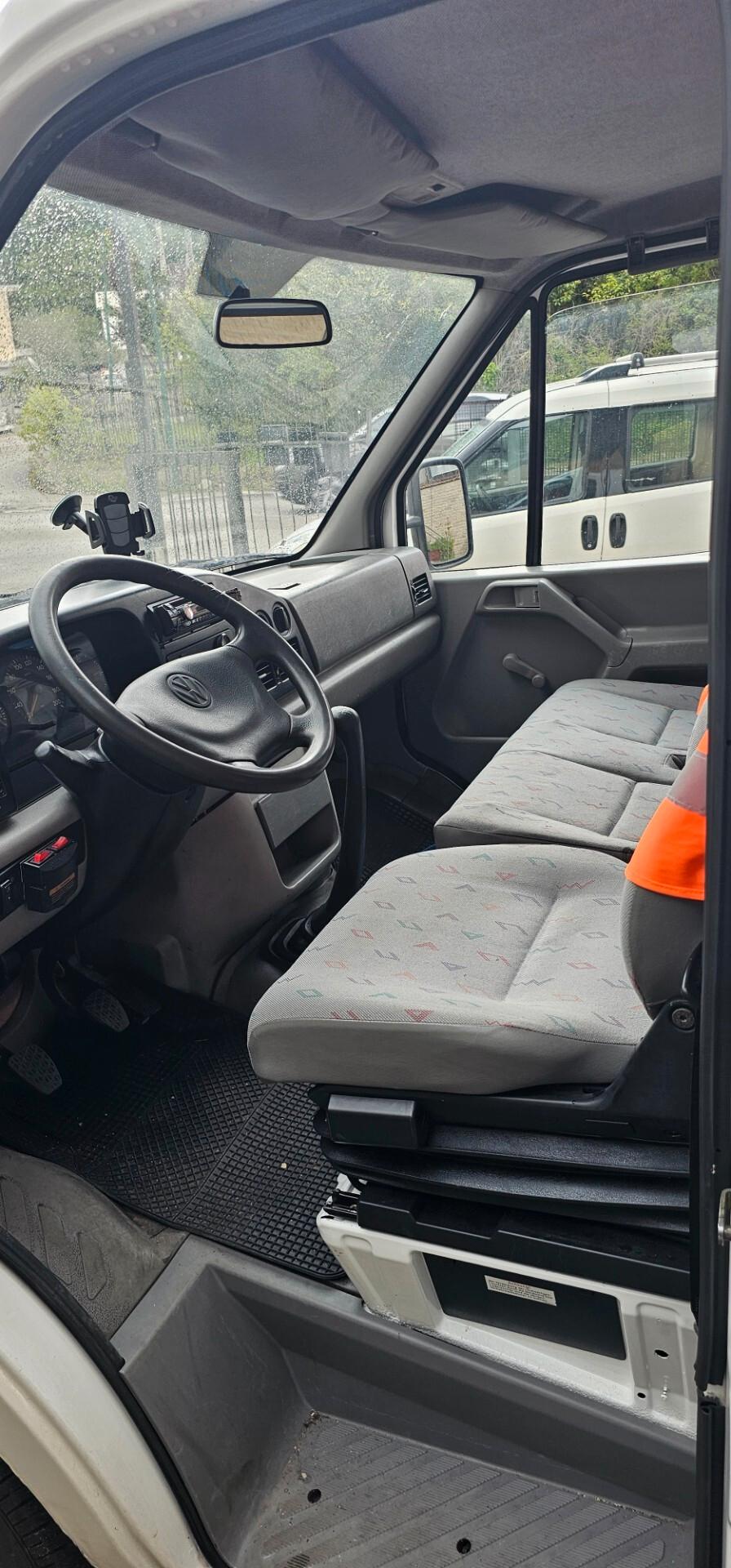 Volkswagen LT35 2.5 SDI Carroattrezzi patente B