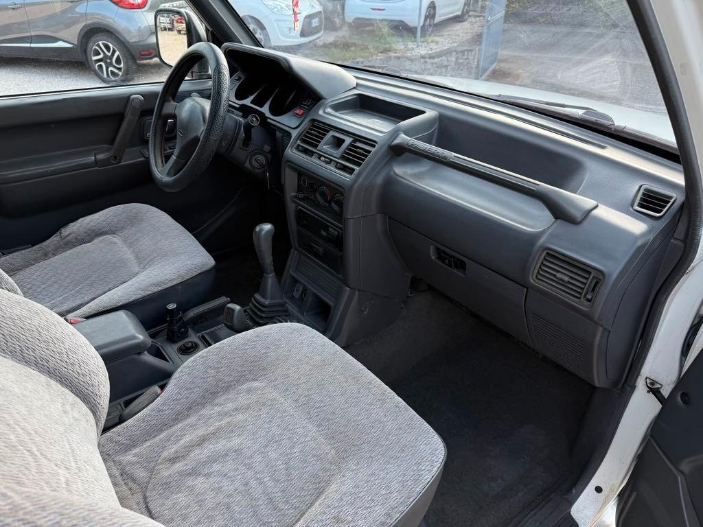 Mitsubishi Pajero 2.5 TDI GLX