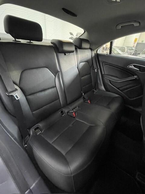 Mercedes-benz CLA 200 d Automatic Premium