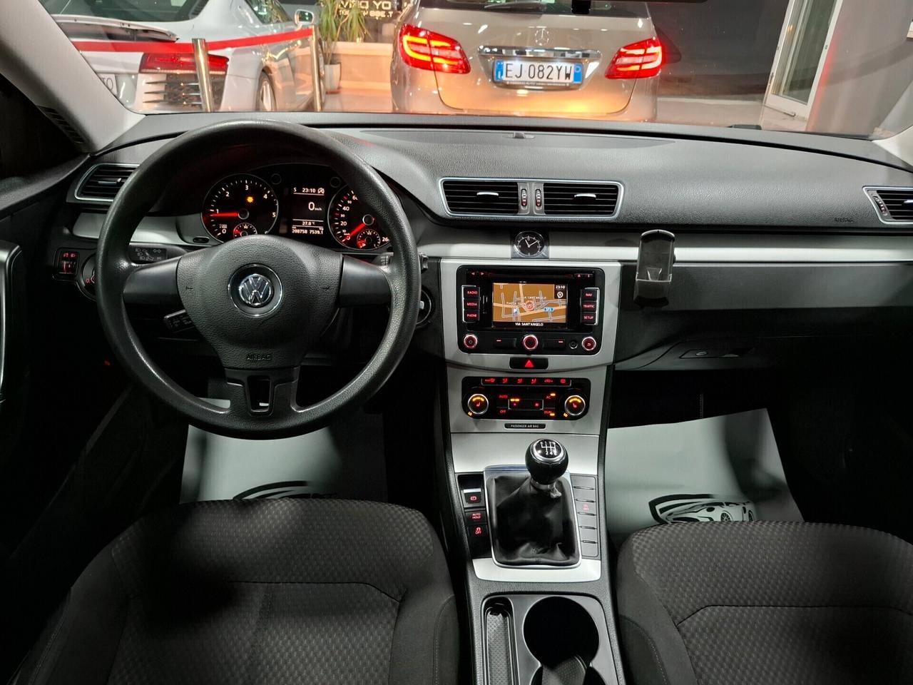 Volkswagen Passat Var. 2.0 TDI Neopatentato