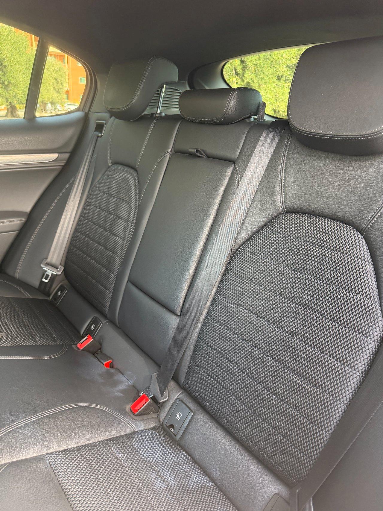 Alfa Romeo Stelvio 2.2 EXECUTIVE rwd 160cv auto