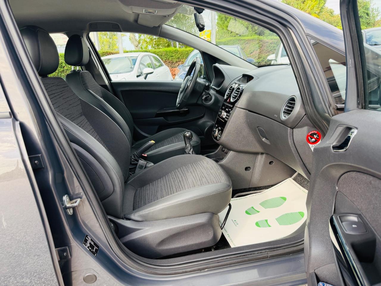 Opel Corsa 1.2 85CV 5 porte GPL-TECH Edition